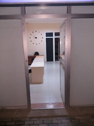 gence masaj salonu: Obyekt 12-ci mərtəbəli binanın 1-ci mərtəbəsində yerləşir, zirzəmi və — 5