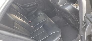 Mercedes-Benz E 220: 2.2 l | 2000 il Sedan — 7