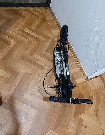 Şəhər skuturu – Urban Scooter. Yenidir işlənməyib. Alındığı kimi — 3