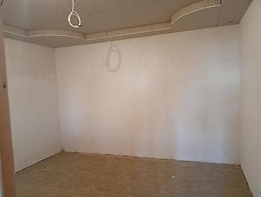 icarə ev: Satılır: daş kürsülü, geniş həyətə malik həyət evi - Tikili — 4