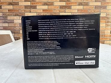wifi extender: Canon EOS R50 + 24-105 RF lens + 18-45 RF lens — 10