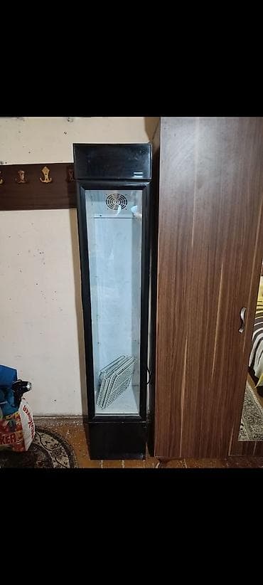 Şüşə vitrin tipli içki/mahsul soyuducusu - Tip: Şaquli, dar ölçülü — 1