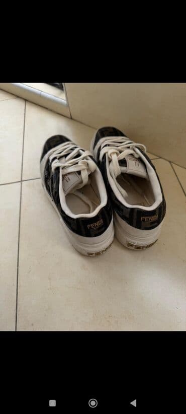 женские кеды сникерсы: Fendi kişi/kadın idman ayaqqabısı - Model: Fendi monoqramlı low-top — 3