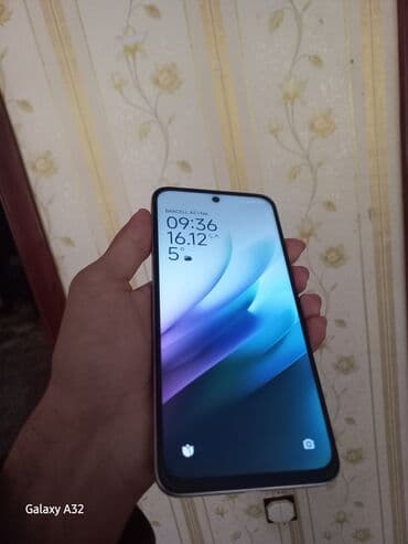 irsad telecom soyuducu: Realme 256 GB, rəng - Gümüşü, İki sim kartlı — 1