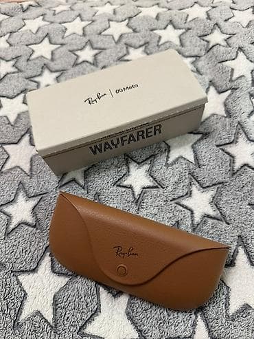 Rayban Meta Gen1 Matte Black Smart Eynekdir, günəşdə vəya işıqda — 2