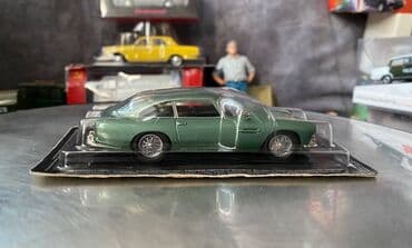 Avtomobil modelləri: Коллекционная модель Aston Martin DB4 Coupe British racing green — 5
