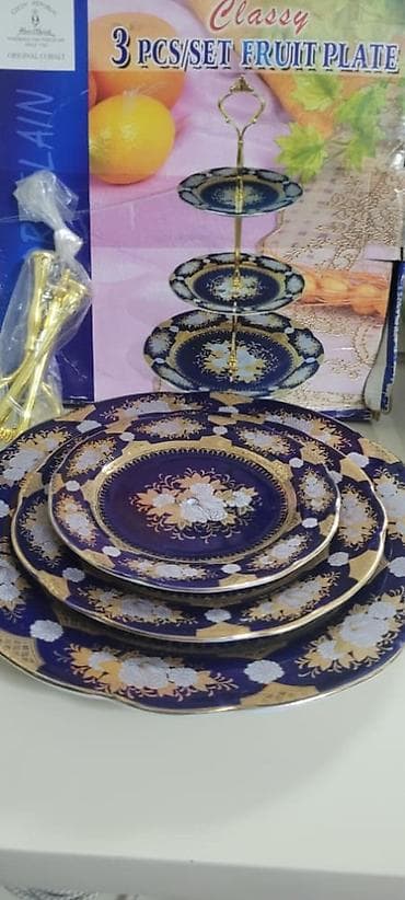 3 mertebeli qab 12 manat.konfet qabi 10 manat — 1