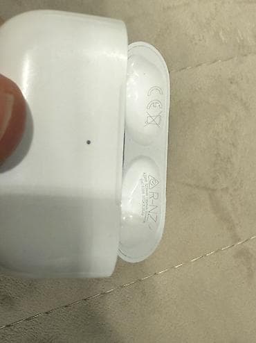 İşlənmiş Simsiz (Bluetooth) Qulaqcıqlar, Apple, rəng - Ağ — 6