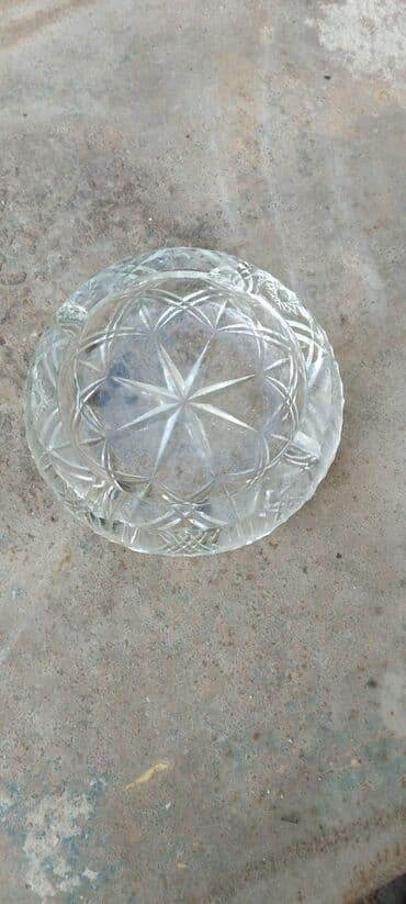 servis qablari: Şüşə kəsmə naxışlı meyvə/qəlyanaltı qabı - Material: şəffaf şüşə — 1