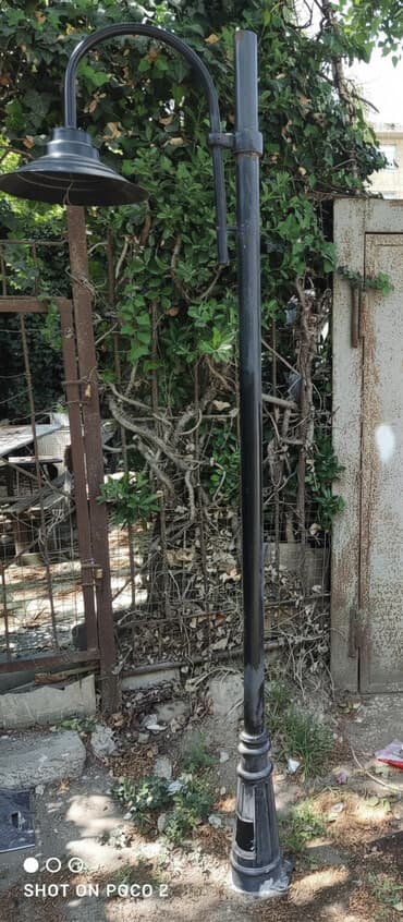 işlənmiş generator: Bağ işıqı Yerüstü, 220 Vt — 2