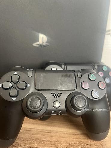 Sony PlayStation 4 (PS4) Slim oyun konsolu Komplekt: - PS4 Slim