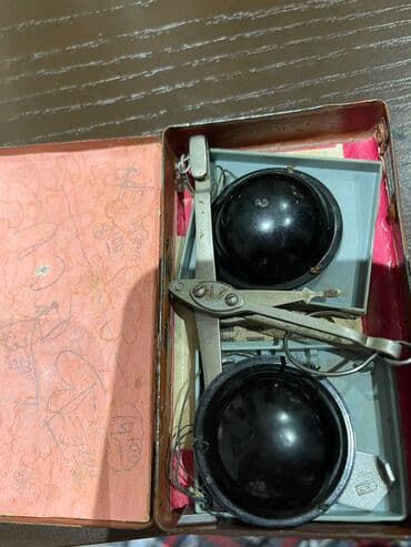 külçə qızılın qiyməti: 1960-cı illərin qızıl zinyət əşyalarının çəkisini ölçmək üçün qədimi — 1