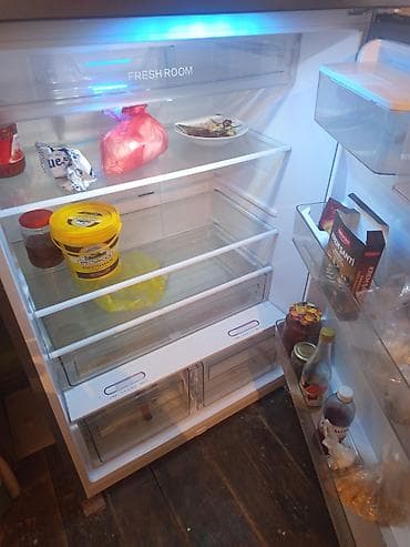 su qizdirici ariston: TCL ikiqapılı soyuducu - Rəng: dark inox (metalik boz) - Üst kamera – — 5