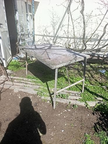İşlənmiş, Qatlanan, Metal, Dördbucaq masa