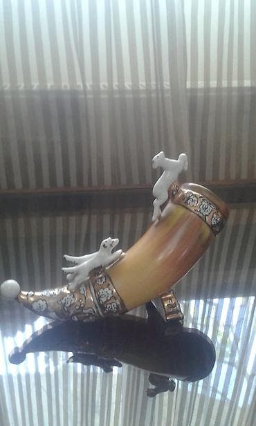 Фарфоровая статуэтка "охотничий рог" - киевский экхз (киевский