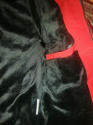 layka kurtkalar: İçi mexlidi Tərlətmir. XL razmerli kurtka gödəkçə. Tərlətmir — 2