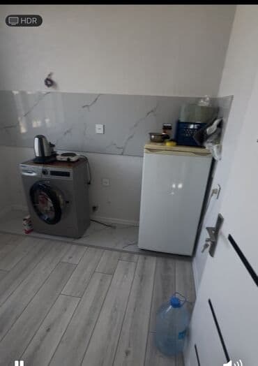 buzovna kiraye: Kirayə üçün təklif olunan kiçik, rahat mənzil. Planlama və otaqlar: - — 2