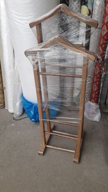 qapi ustu asmalar: Asılqanlar — 1