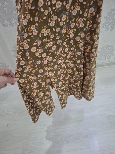 toy ucun yubka kofta modelleri: 2 qadın paltarı dəsti 1) Pudra-çəhrayı rəngdə, üzəri tam güllü — 4