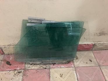 masin suseleri: Mercedes W126 ücün yan qapı şüşələr — 1