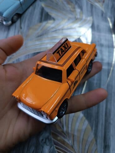 model masinlar: Hamsi birlikde satilir tek teke gore yazmiyin Müxtəlif rənglərdə və — 2