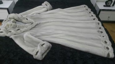 шуба из овчины азербайджанская: Şuba. Temiz şubadı. Amerikadan gelib. Temiz amerika malıdı. Pasportu — 2