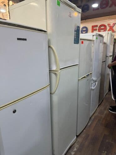 İşlənmiş 2 qapılı Indesit Soyuducu Satılır, rəng - Ağ