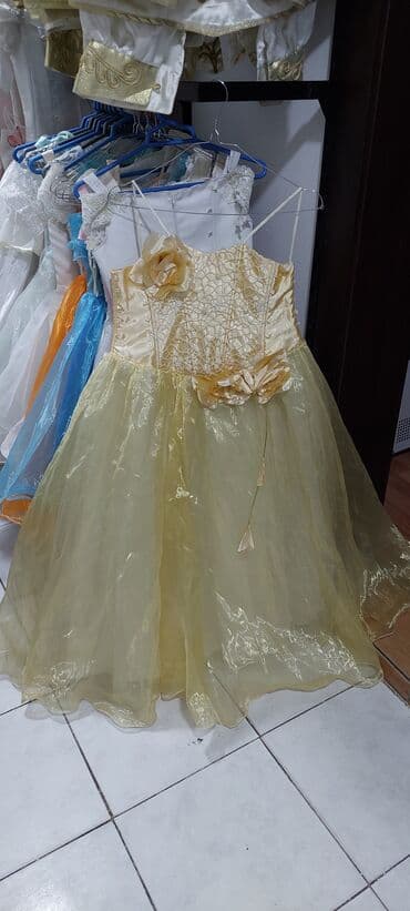 Jeep: Qiz uşagi ucun 30 eded geyimler 5 yaşdan 12 yaşa kimi .baxir — 4