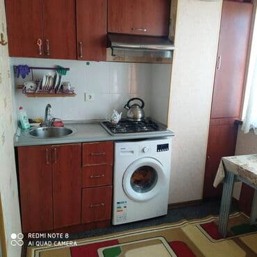 cıdır düzü: Bakı, Bakıxanov qəs., 3 otaqlı, Köhnə tikili, 57 kv. m — 6