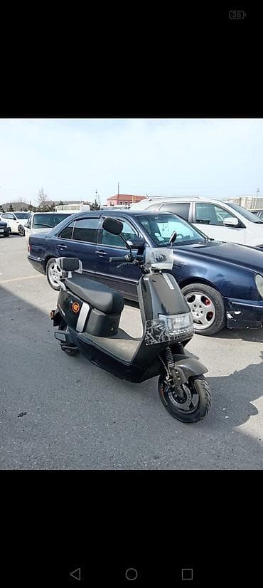 - N300, 50 sm3, 2024 il, 100 km