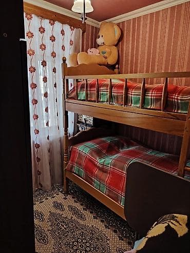 oguzda ev satilir: Gəncə, 2 otaqlı, Köhnə tikili, 40 kv. m — 3