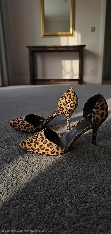 qadin ayaqqabı: Ölçü: 39, rəng - Qara, Yeni — 1