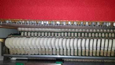 yamaha piano qiymeti: Pianino Almaniya stehsalı olan Zəmanətli Ağ rəngli. Cadırılma və — 2