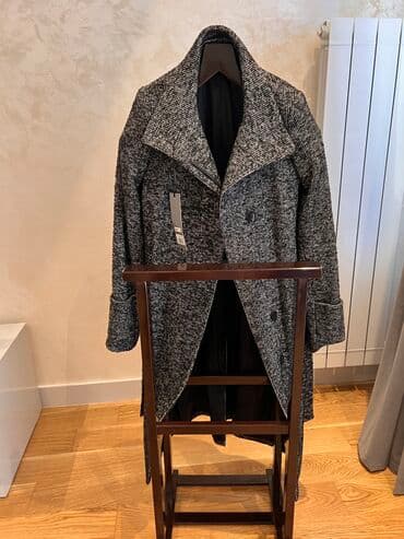 loreta palto: Palto yeni M razmer ustunde ama L razmerede olar — 4