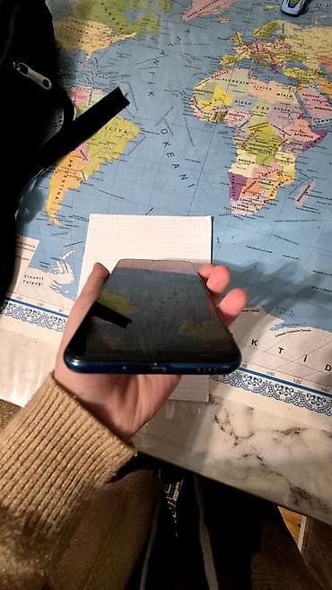 ucuz telefonlar iphone: Honor 128 GB, rəng - Mavi, Face ID — 3