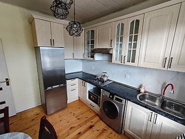 80 kv. m, 3 otaqlı, İnternet, İşıq, Kombi