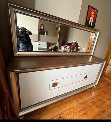 ucuz stolar: Güzgülü — 1