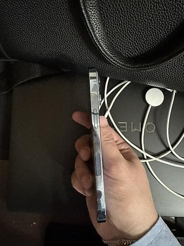 iphone 14 pro maxs: IPhone 13 Pro, Gümüşü — 2