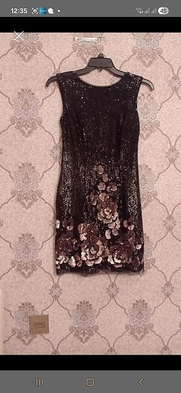 ted baker: Zərif tünd yaşıl rəngli, uzun formalı qadın paltarı. Bu paltar yuxarı — 4