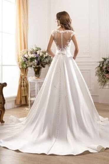 toy geyimleri 2022: Cəmi bir dəfə geyinilib. Əla vəziyyətdədir.heç bir ləkəsi,deffekti — 2