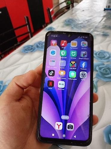 philips xenium 9@9h: Xiaomi smartfon - Ekran: tam ekranlı, damla tipli ön kamera çıxıntısı — 3