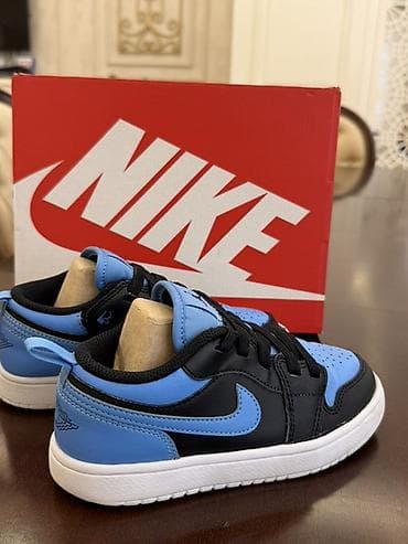 Игрушки: Цвет - Голубой Кроссовки, Nike, Размер: 32, Для мальчиков — 1