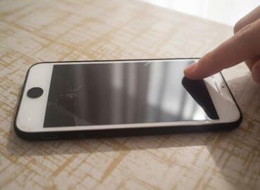 ikinci el iphone 12 mini: IPhone 7, 128 GB, Qızılı, Qırıq — 1