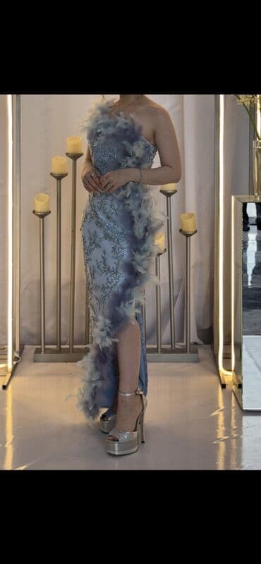 Məhsul: Mavi bəzəkli gecə/libas - Rəng: Açıq mavi, tünd mavi