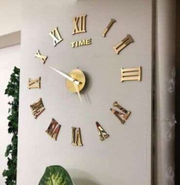 Divar saatları, Saniyə əqrəbi