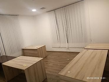 Офисные столы: Для сотрудника, Прямоугольный стол — 2