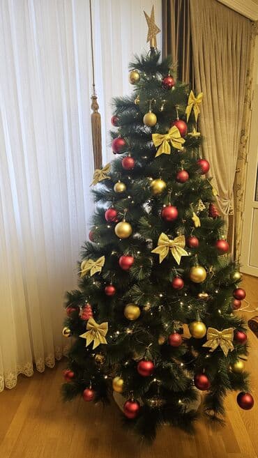 Bayram üçün digər mallar: Yeni il ağacı – bəzəksiz (ikinci əl) - 1.8 m hündürlüyündə süni şam — 1