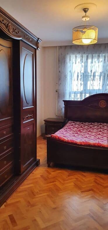 kohne gunesli kiraye evler 2024: Yasamal rayonu,H.Cavid prospekti (Elmlər Akademiyası m/s — 2