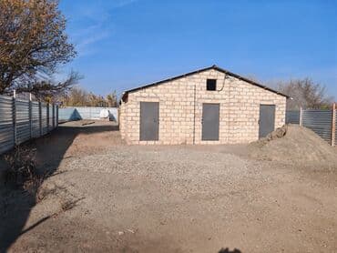 köhnə binalarda mənzillərin satışı: Agdam dordyoluna 7km mesafede asfalt yol. Kommunal xidmetler qiymete — 8