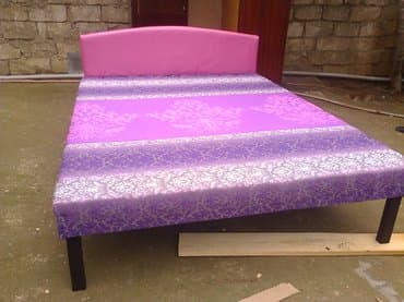 iki nəfərlik çarpayı: Kravat taxt TEZE 2 neferlikdir daxdadan hazirlanir 2 lik qupqaynan — 4